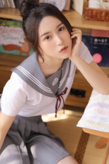 chineseboy18帅哥倾心